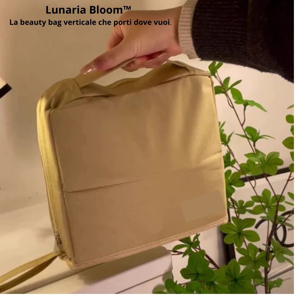 Lunaria Bloom™ – La beauty bag verticale che unisce eleganza e funzionalità.