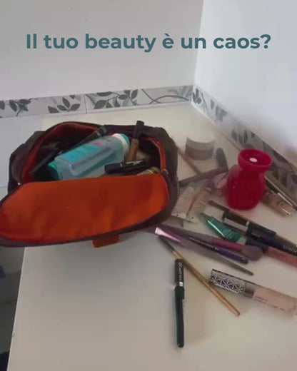 Lunaria Bloom™ – La beauty bag elegante e funzionale.